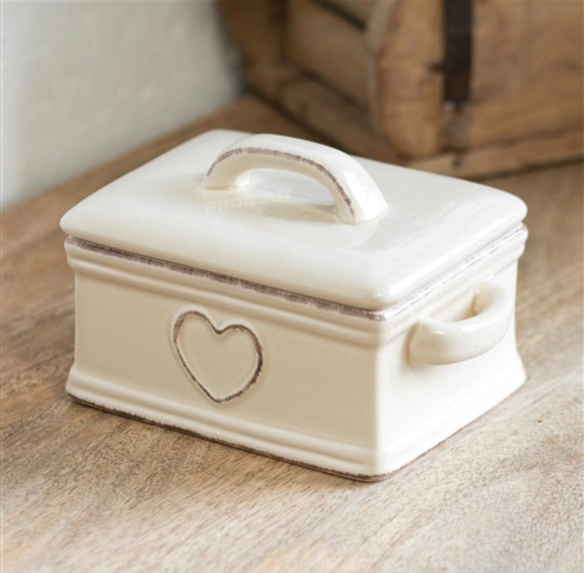 Country Butter Dish with lid